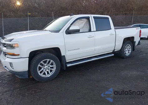 2018 Chevrolet Silverado 1500 2Lt из США, поврежденный, VIN 3GCUKREC1JG363553